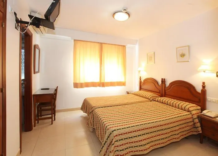 El Cisne Готель Кордова