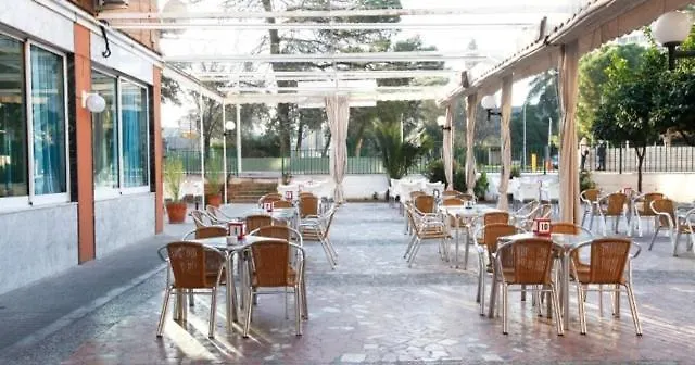 El Cisne Готель Кордова