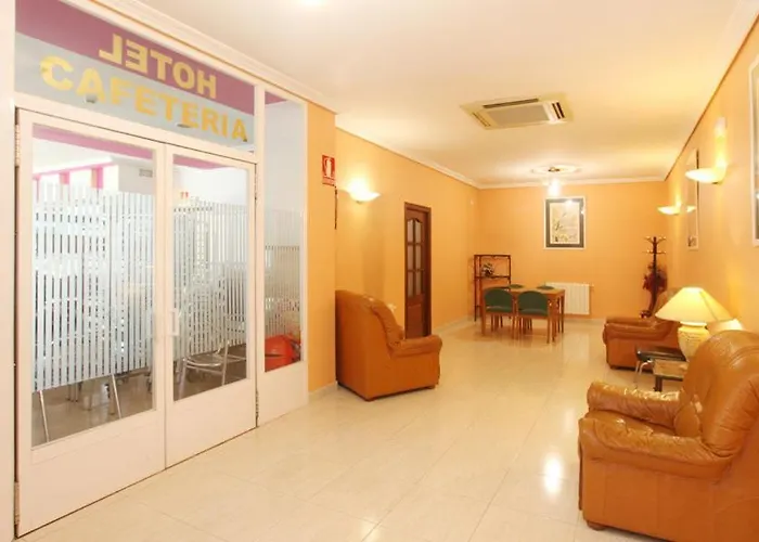 Ξενοδοχείο El Cisne 2*